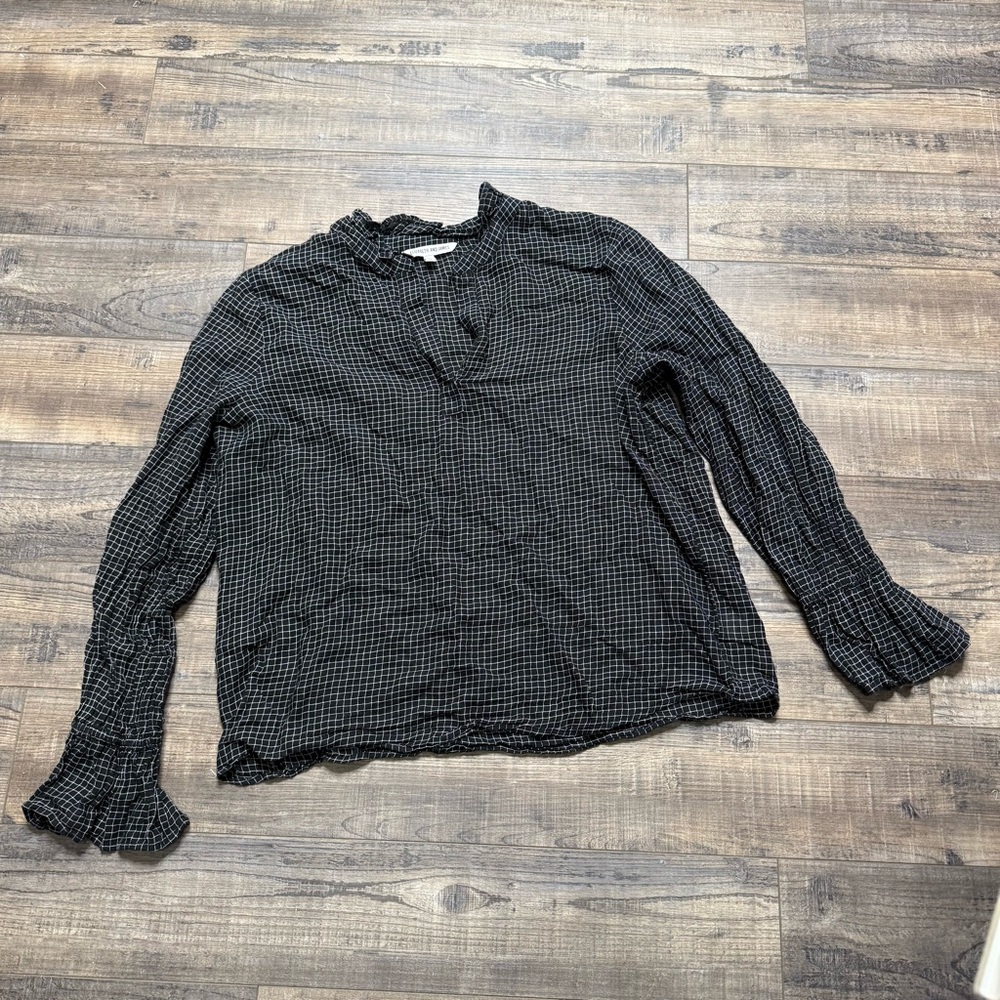 Elizabeth and James Black Checkered Blouse Flare Cuff Long Sleeve